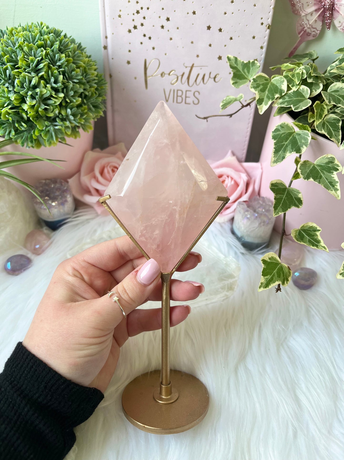 Rose Quartz Diamond Flat