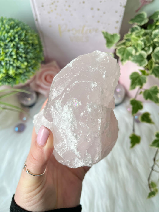 Rainbow in raw rose quartz