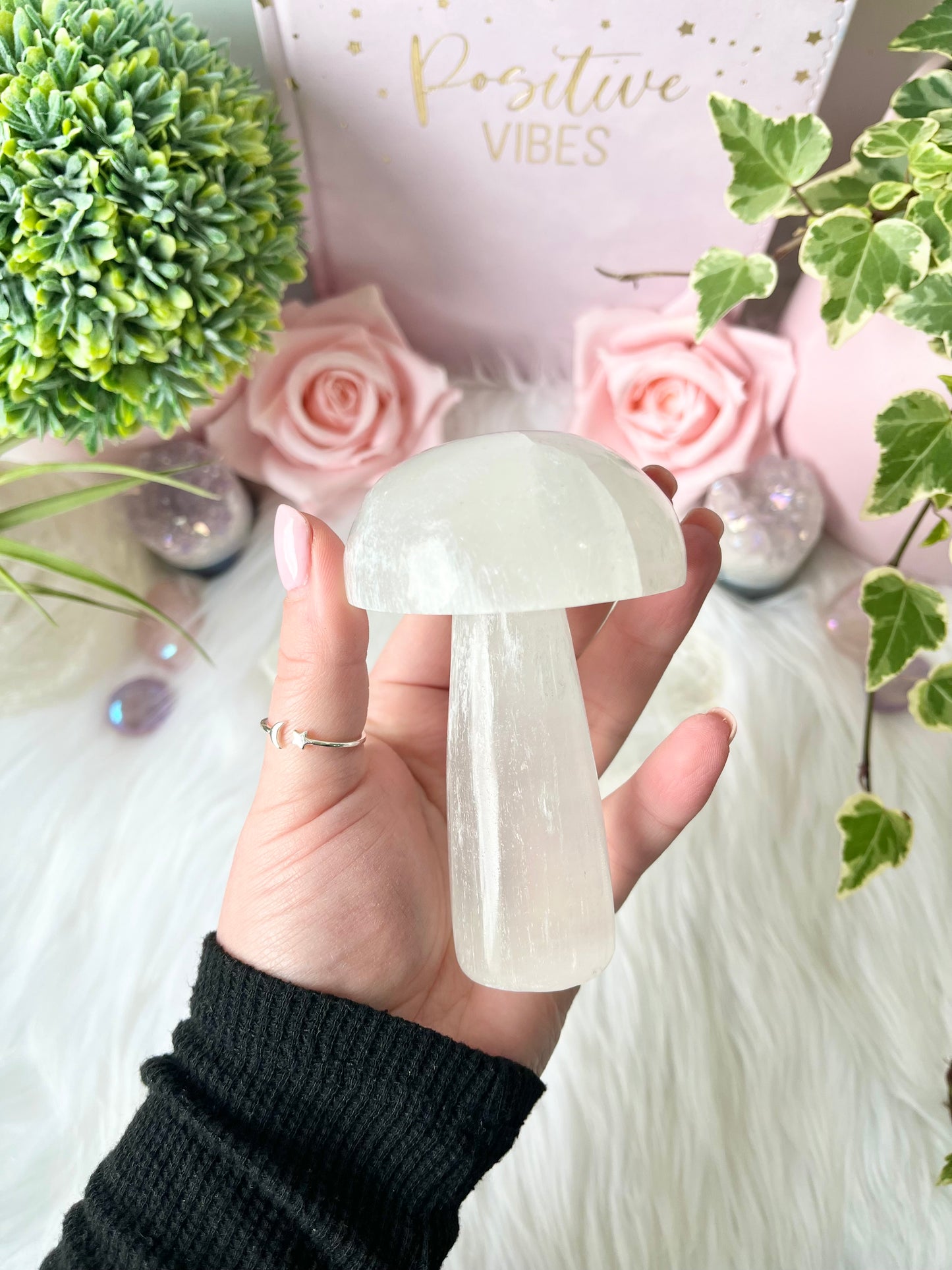 XL selenite mushroom