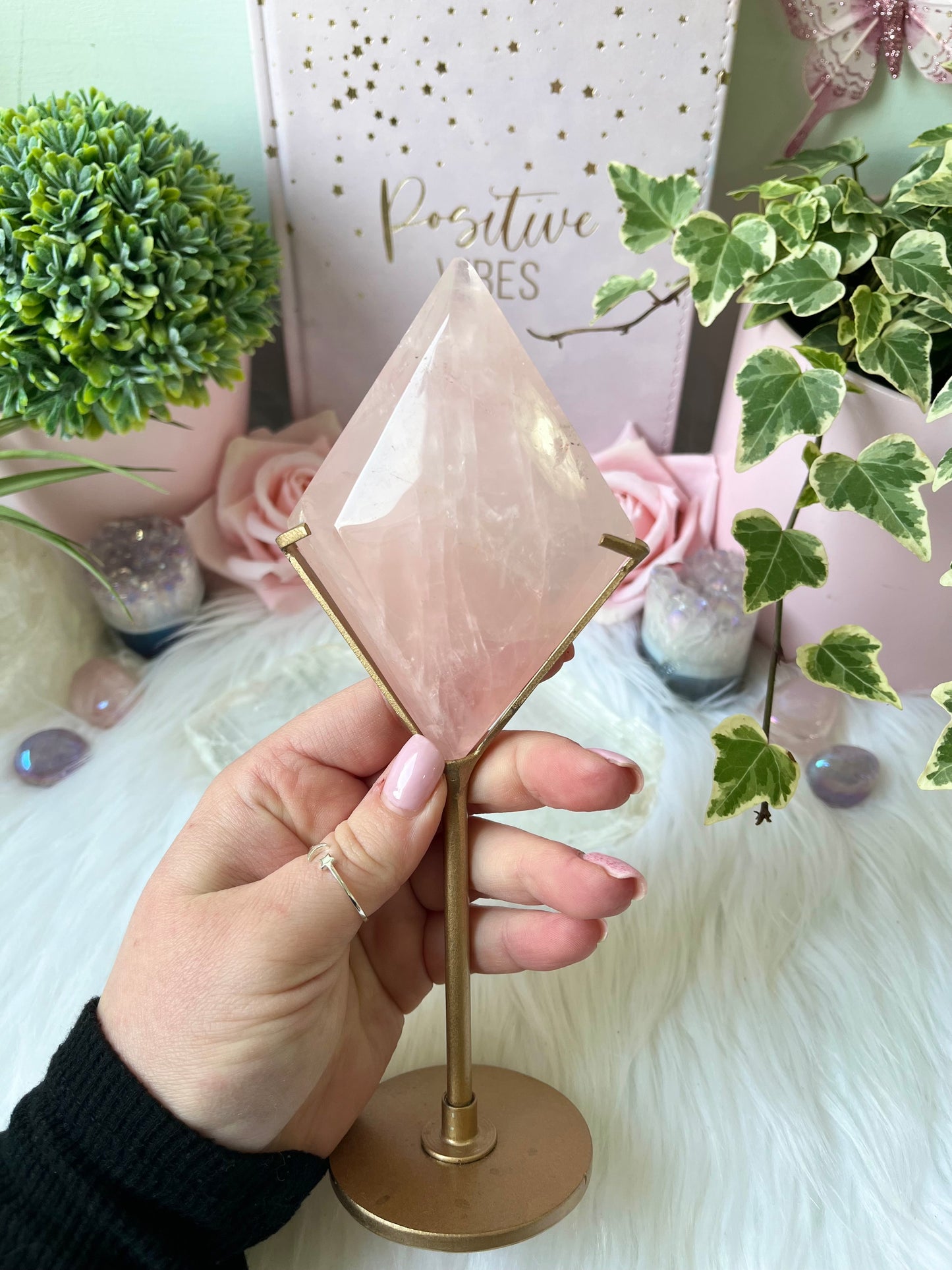 Rose Quartz Diamond Flat