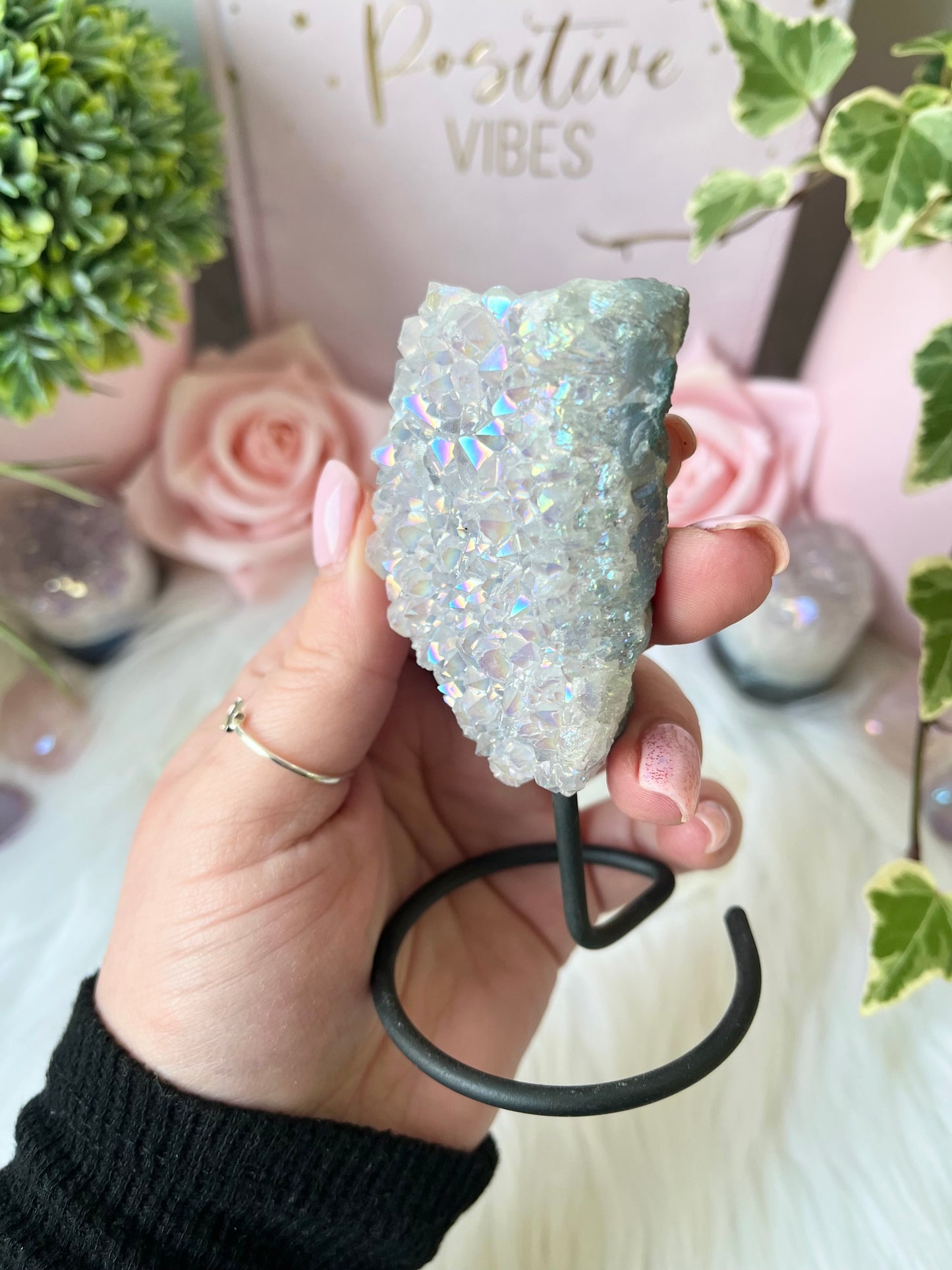Amethyst Aura Stand C