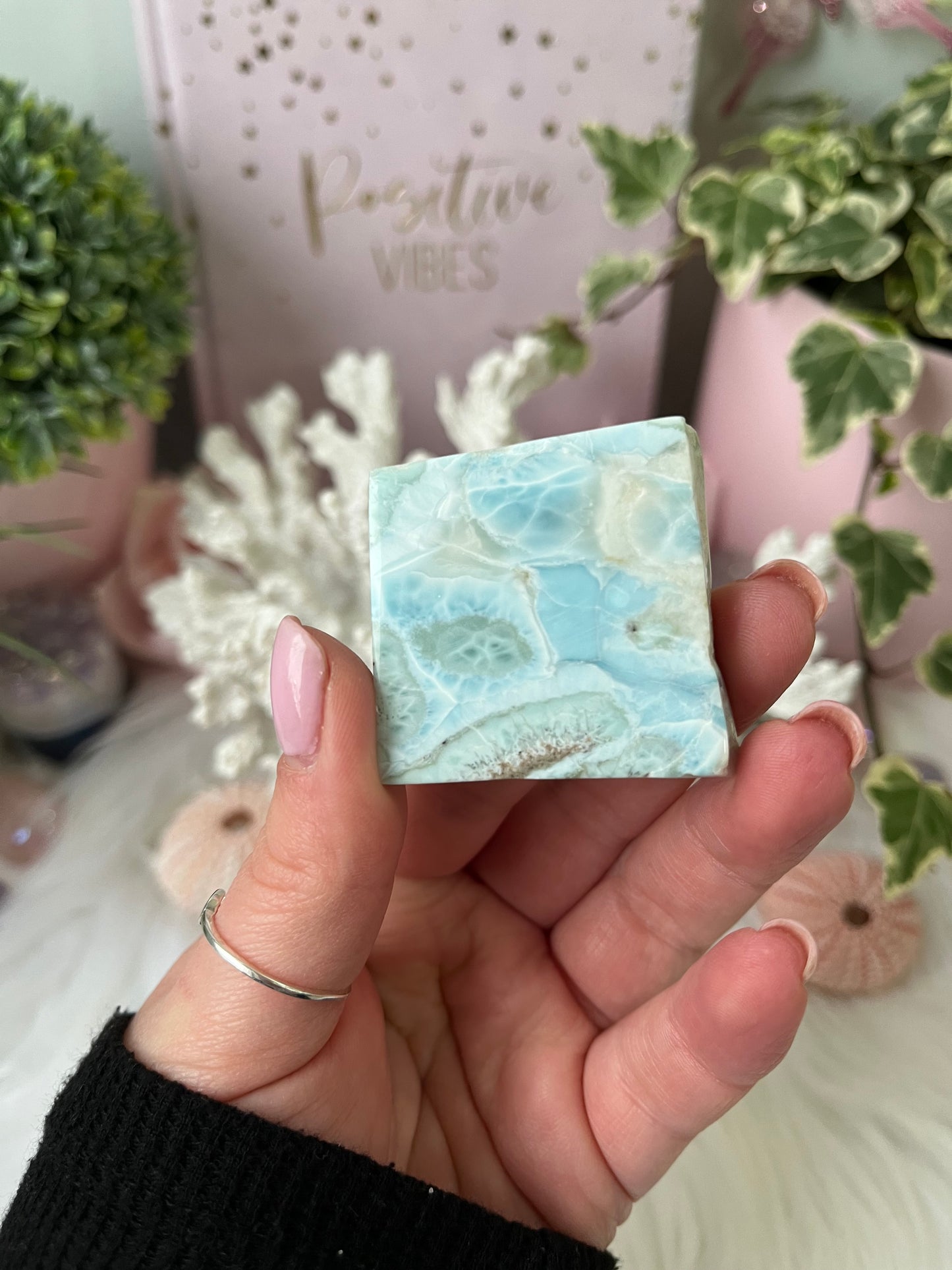 Larimar Slice