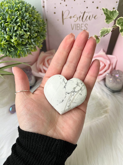 Howlite Heart