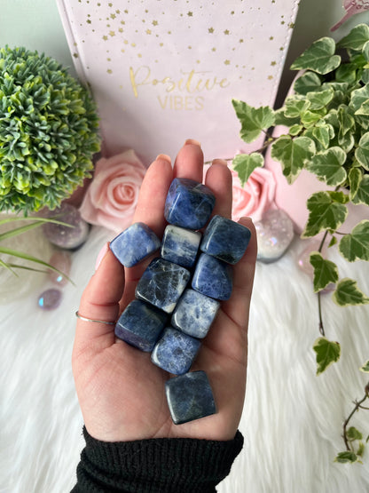 Sodalite Cubes